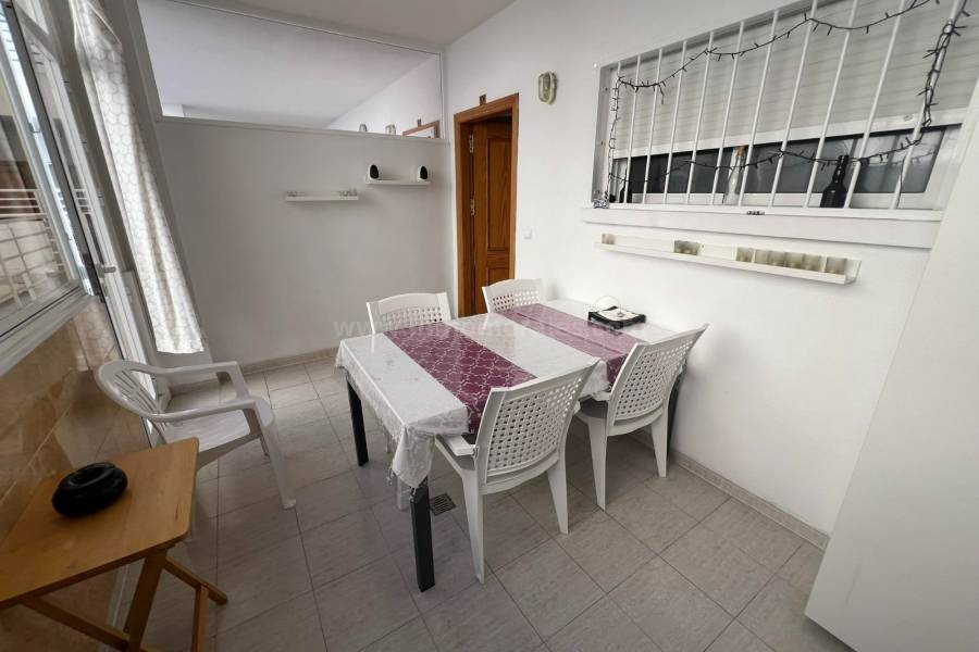 Wiederverkauf - Wohnung/Apartment - Almoradí