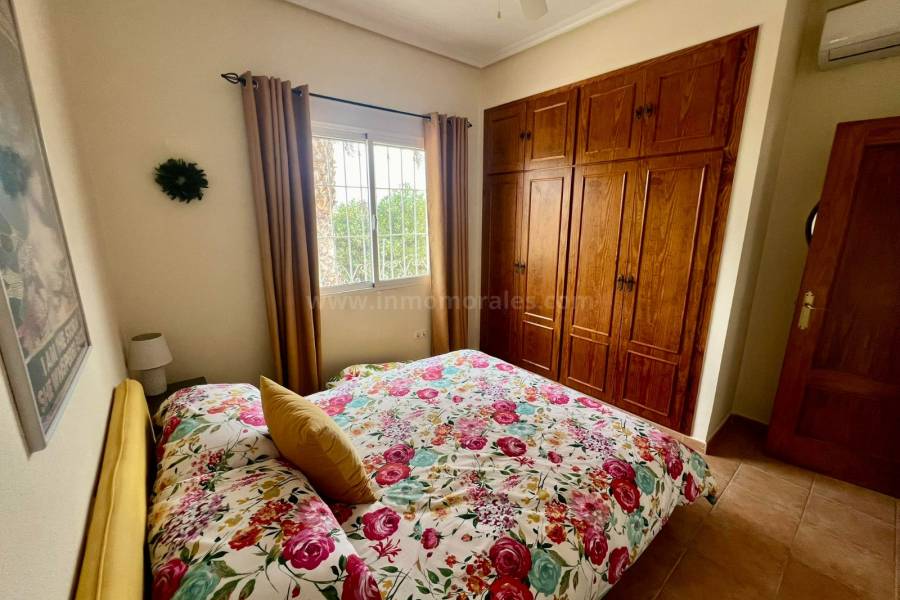 Venta - Casa de Campo - Catral