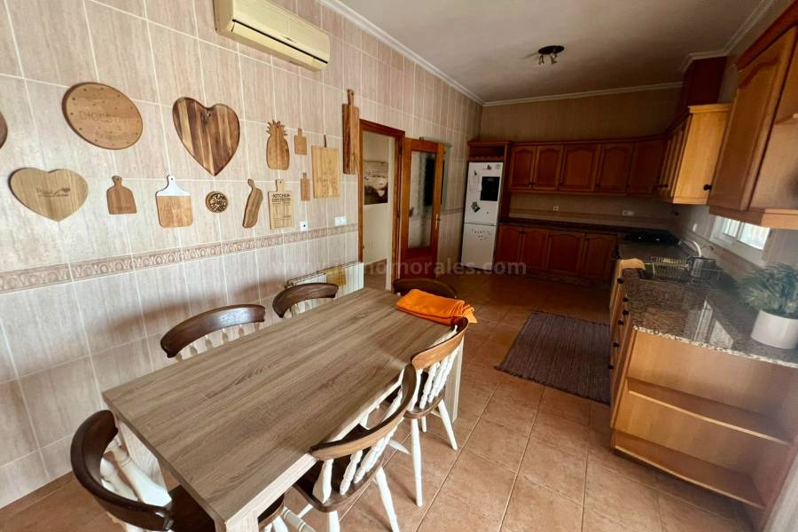 Venta - Casa de Campo - Catral