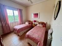 Venta - Casa de Campo - Catral