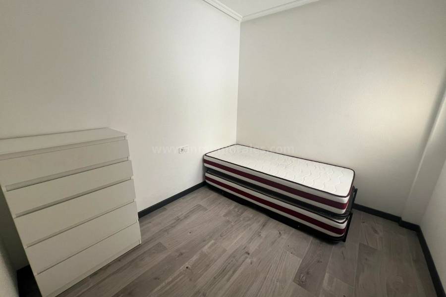 Wiederverkauf - Wohnung/Apartment - Almoradí