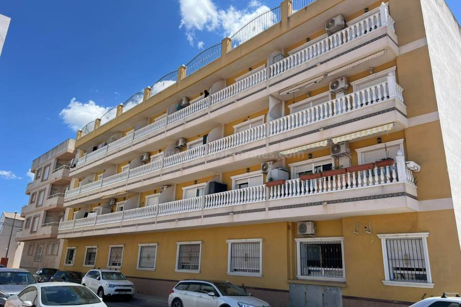 Wiederverkauf - Wohnung/Apartment - Almoradí