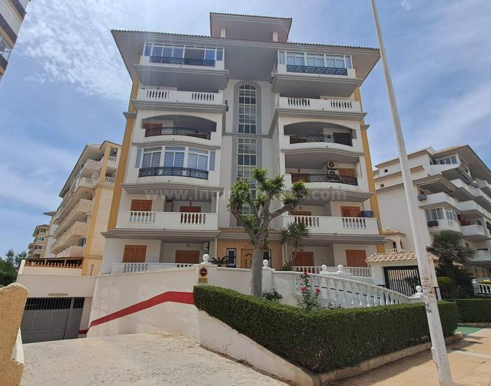 Apartment  - Resale - La Mata - La Mata