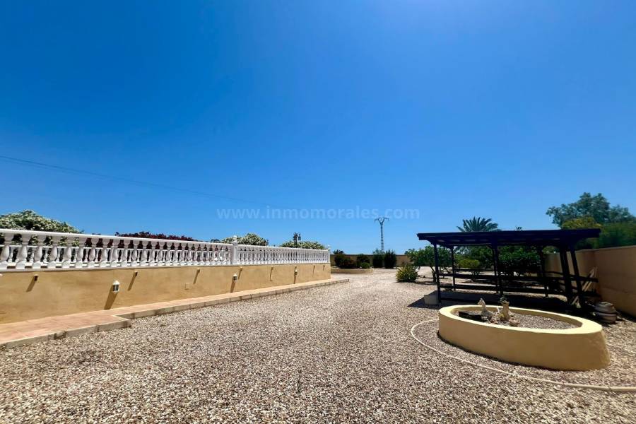Venta - Casa de Campo - Catral