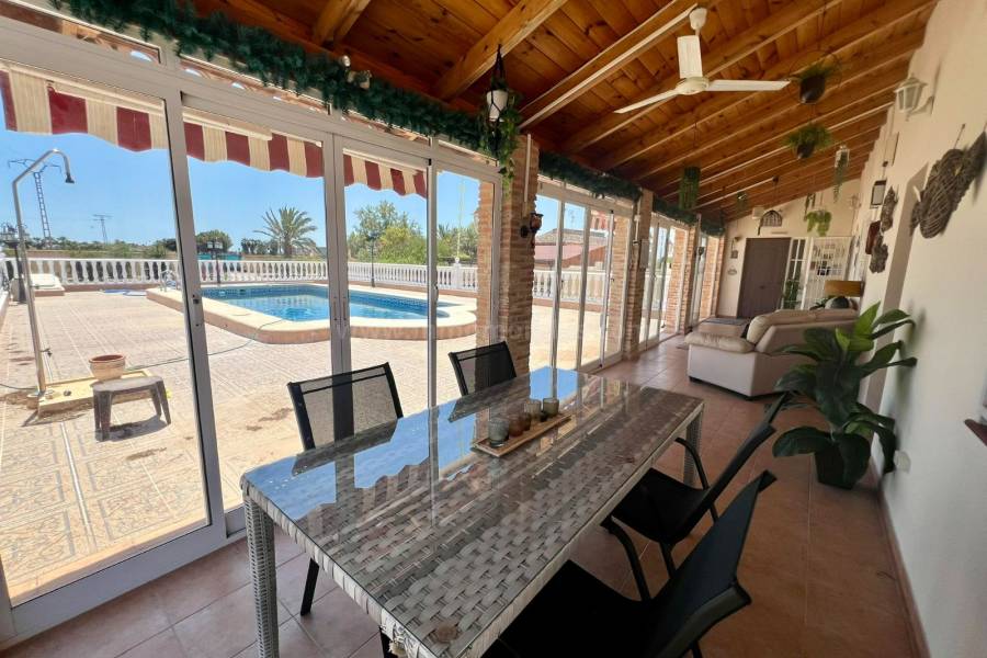 Venta - Casa de Campo - Catral