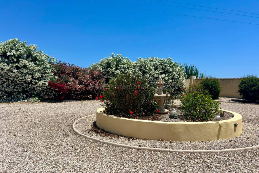 Venta - Casa de Campo - Catral
