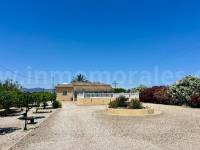 Venta - Casa de Campo - Catral