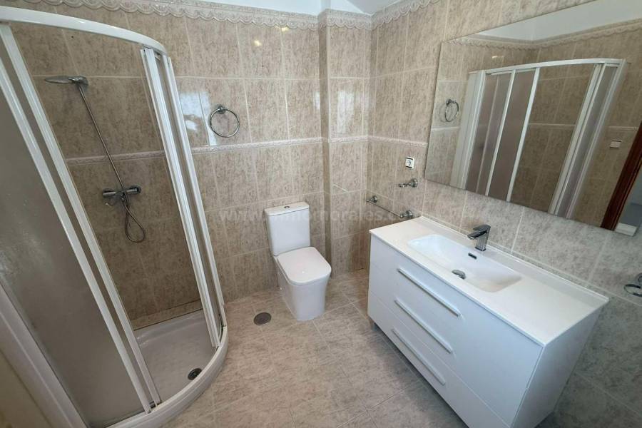 Herverkoop - Villa ( Finca ) - Orihuela