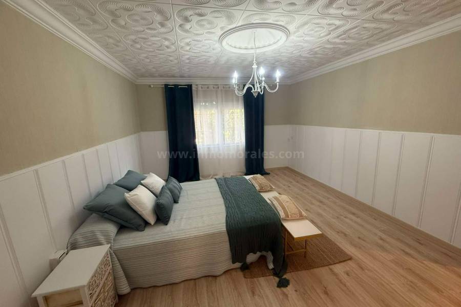 Herverkoop - Villa ( Finca ) - Orihuela
