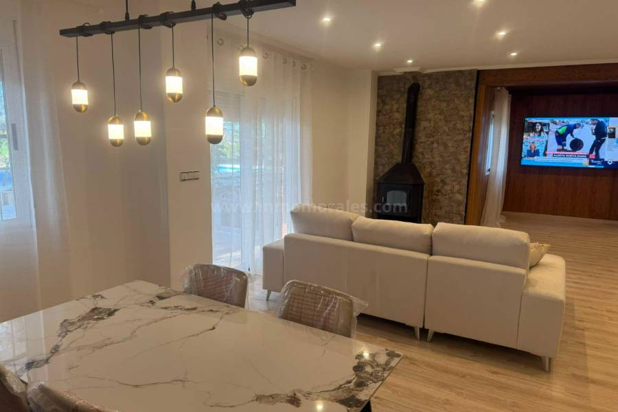 Herverkoop - Villa ( Finca ) - Orihuela