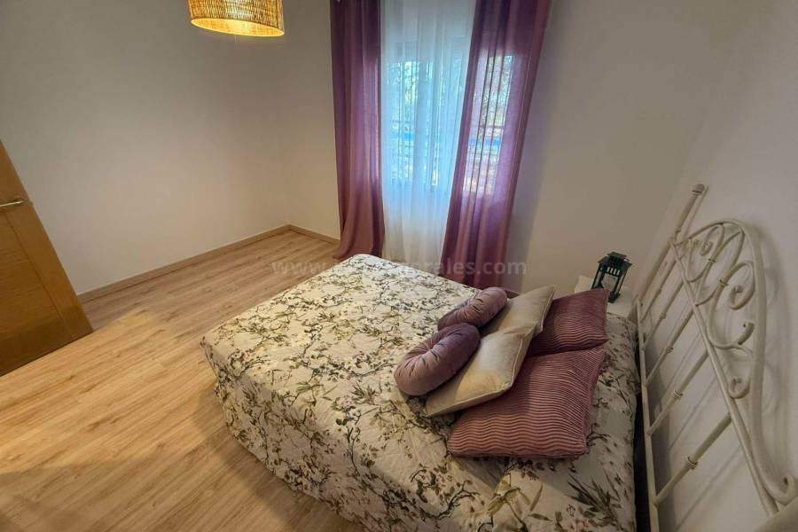 Herverkoop - Villa ( Finca ) - Orihuela