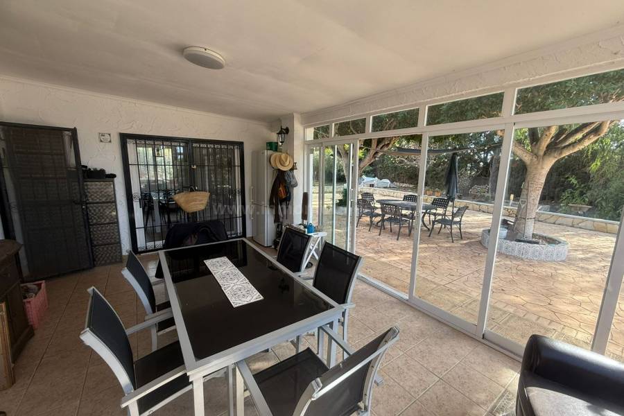 Wiederverkauf - Villa ( Finca ) - Crevillente - Crevillent