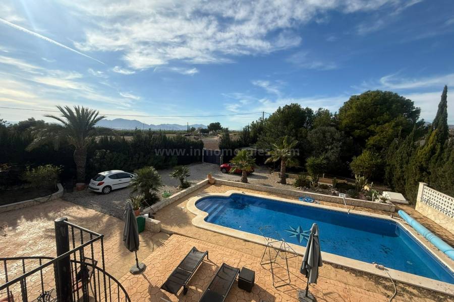 Wiederverkauf - Villa ( Finca ) - Crevillente - Crevillent
