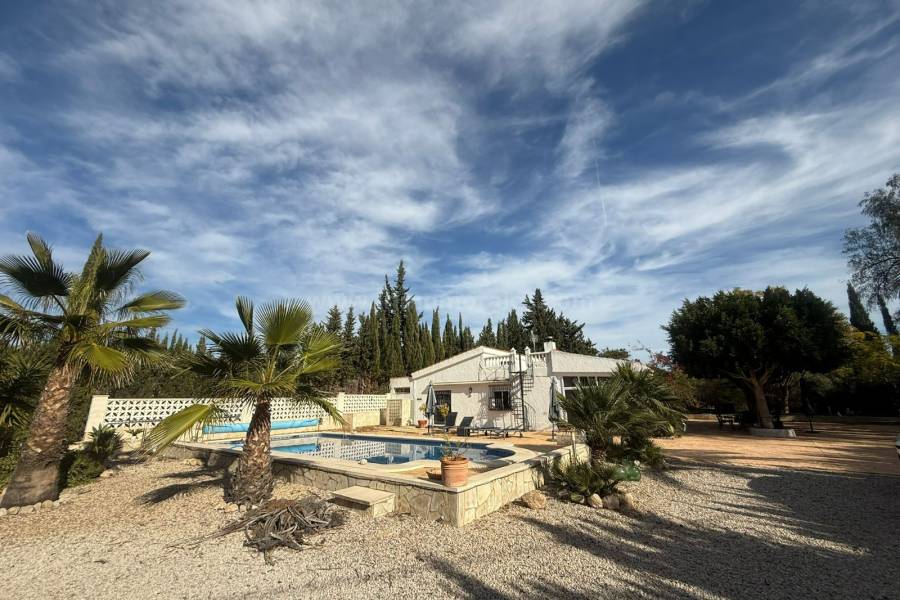 Wiederverkauf - Villa ( Finca ) - Crevillente - Crevillent