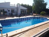 Wiederverkauf - Villa ( Finca ) - Crevillente - Crevillent