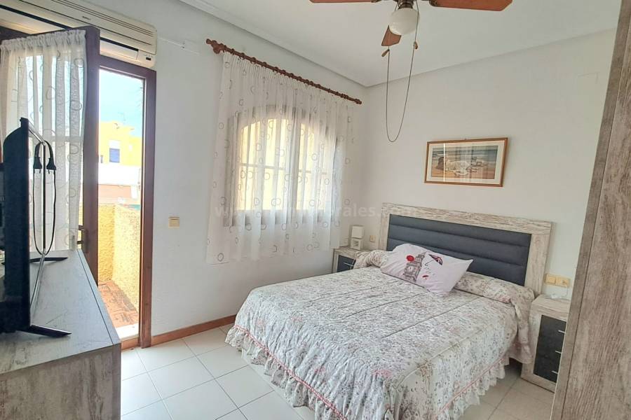 Wiederverkauf - Doppelhaushälfte - Torrevieja
