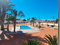 Herverkoop - Villa ( Finca ) - Catral