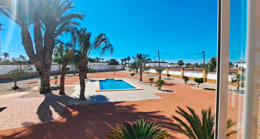 Herverkoop - Villa ( Finca ) - Catral