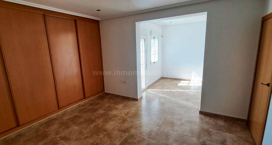 Herverkoop - Villa ( Finca ) - Catral