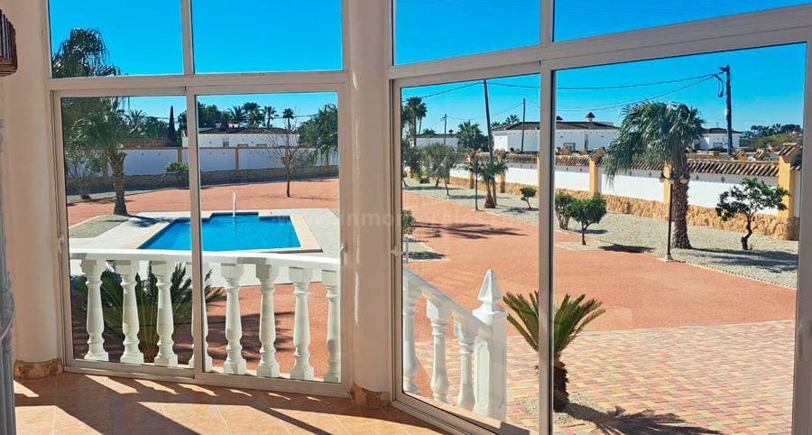 Herverkoop - Villa ( Finca ) - Catral