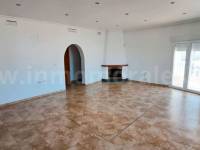 Herverkoop - Villa ( Finca ) - Catral