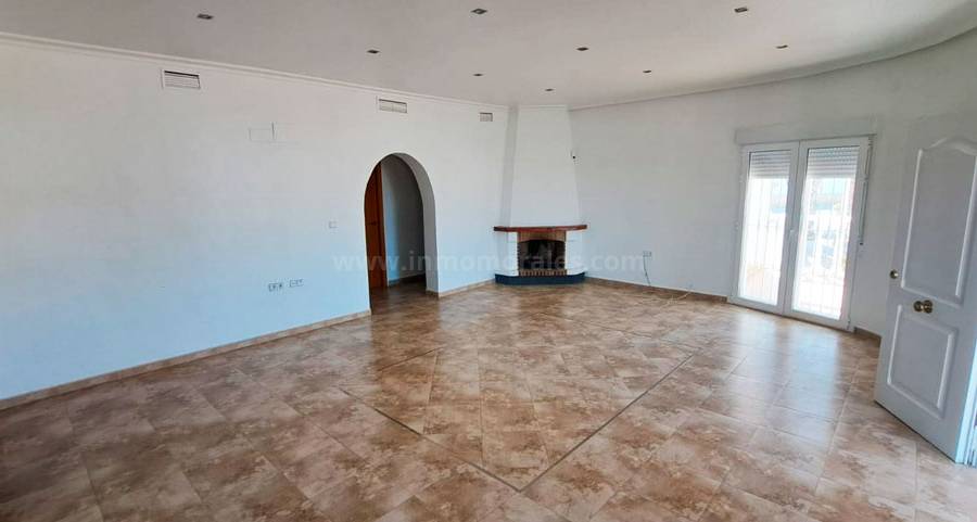 Herverkoop - Villa ( Finca ) - Catral