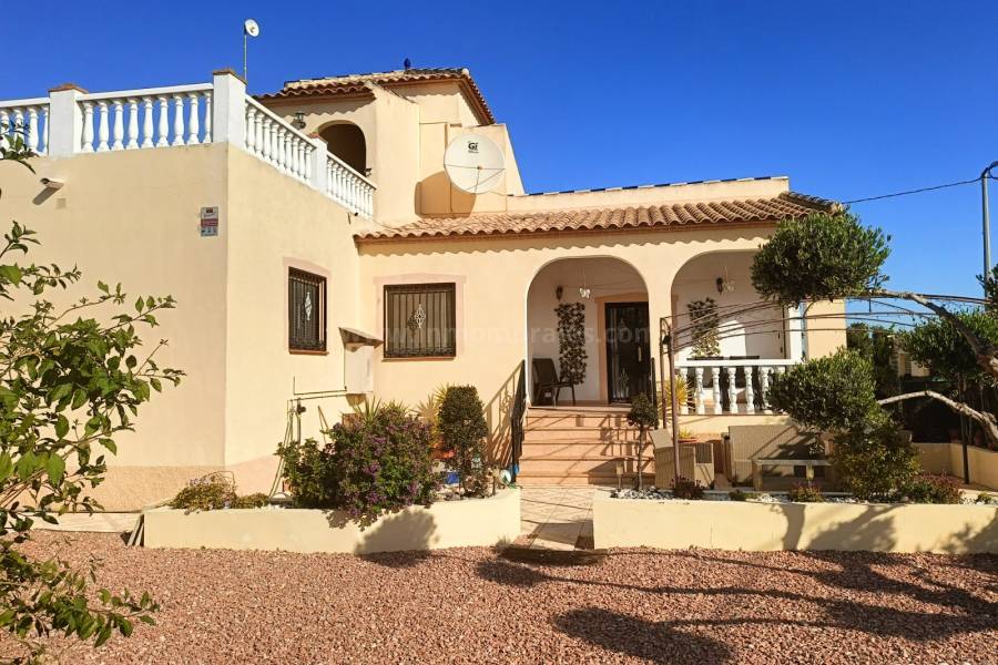 Herverkoop - Villa ( Finca ) - Dolores