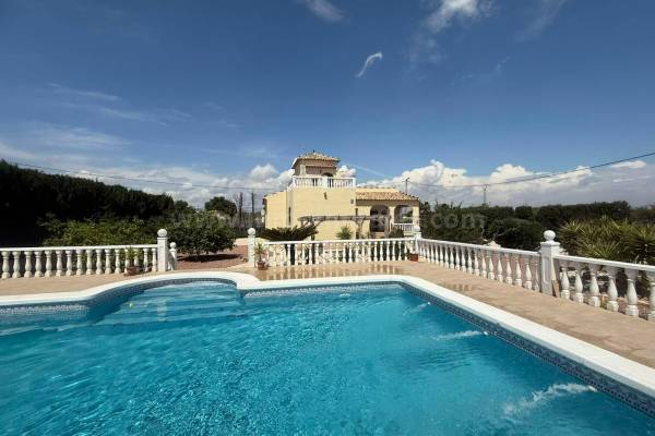 Villa ( Finca ) - Wiederverkauf - Dolores - Dolores