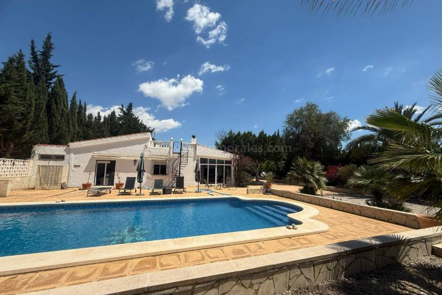 Wiederverkauf - Villa ( Finca ) - Crevillente - Crevillent