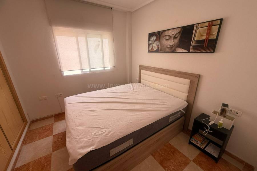 Resale - Apartment  - Almoradí - Las Heredades