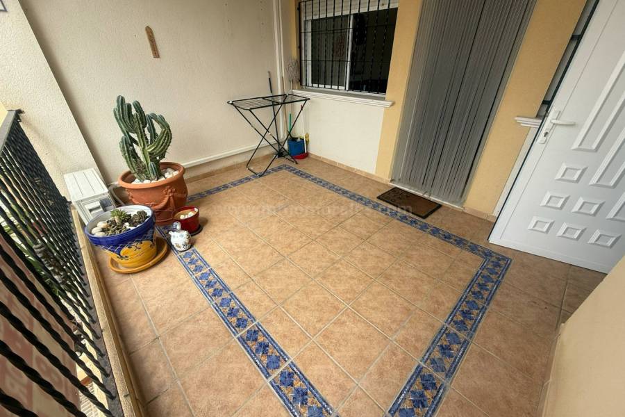 Resale - Apartment  - Almoradí - Las Heredades