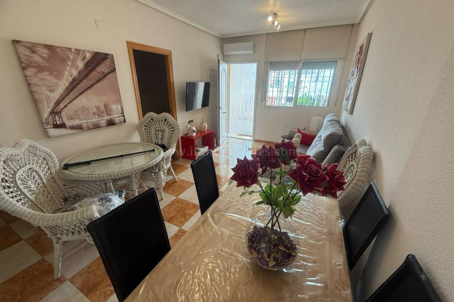 Resale - Apartment  - Almoradí - Las Heredades