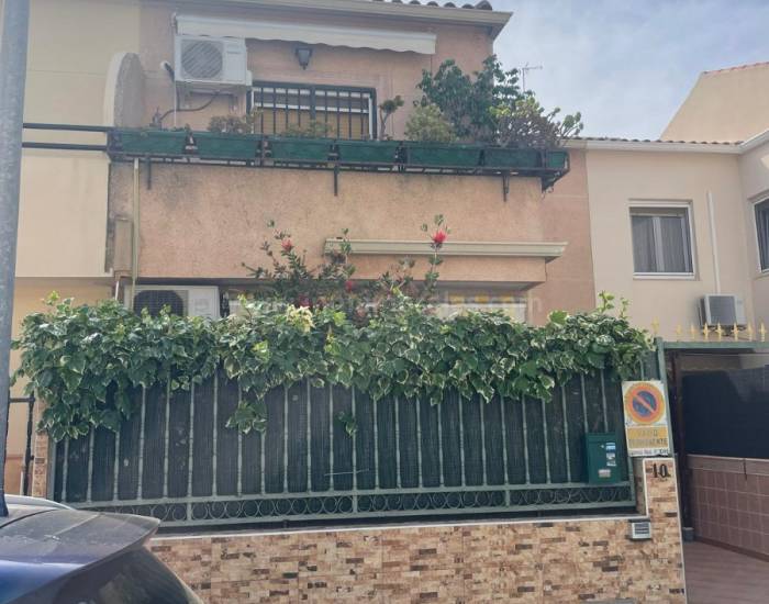 Reihenhaus - Wiederverkauf - Almoradí - Almoradí