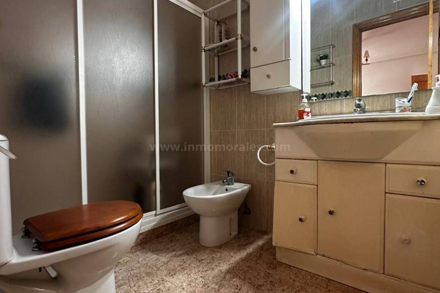 Resale - Apartment  - Torrevieja - Playa del Cura