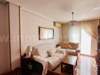 Resale - Apartment  - Torrevieja - Playa del Cura
