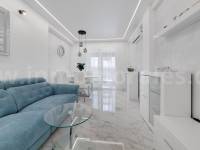 Resale - Apartment  - Torrevieja - Playa del Cura