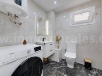 Resale - Apartment  - Torrevieja - Playa del Cura