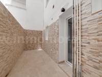 Resale - Apartment  - Torrevieja - Playa del Cura