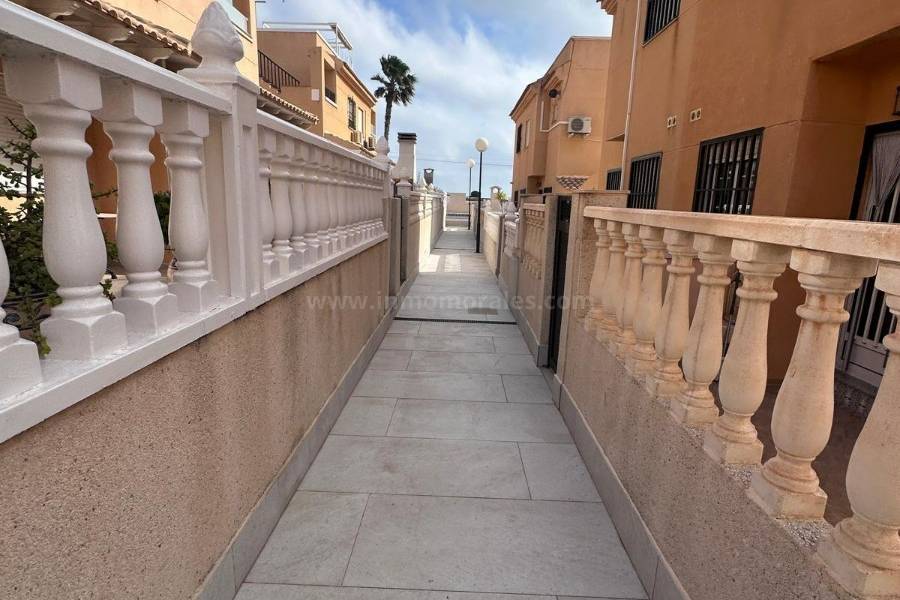 Resale - Town House  - Torrevieja - Los Frutales