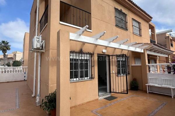 Town House  - Resale - Torrevieja - Los Frutales