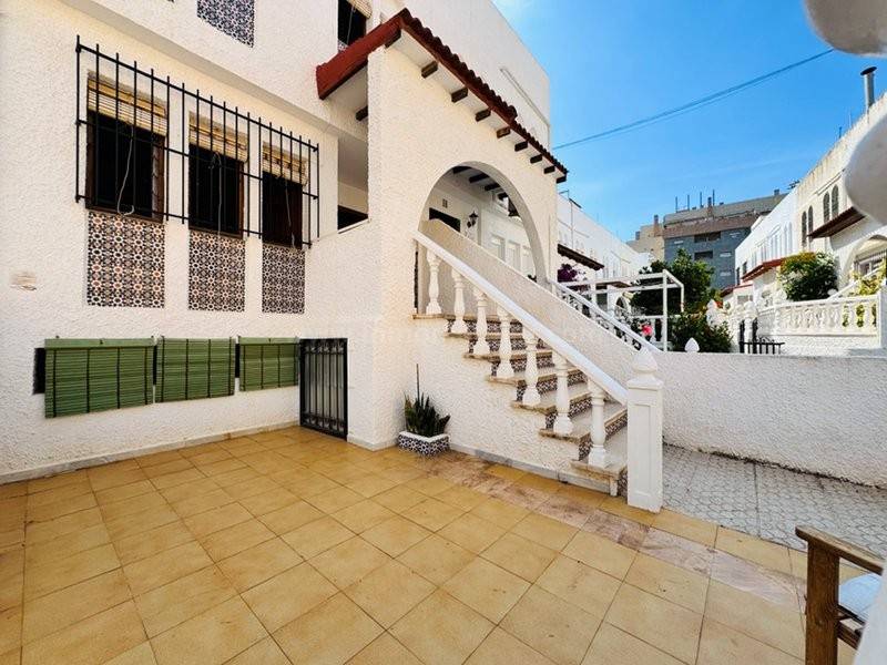 Herverkoop - Half vrijstaande woning - La Mata