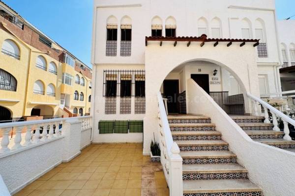 Half vrijstaande woning - Herverkoop - La Mata - La Mata