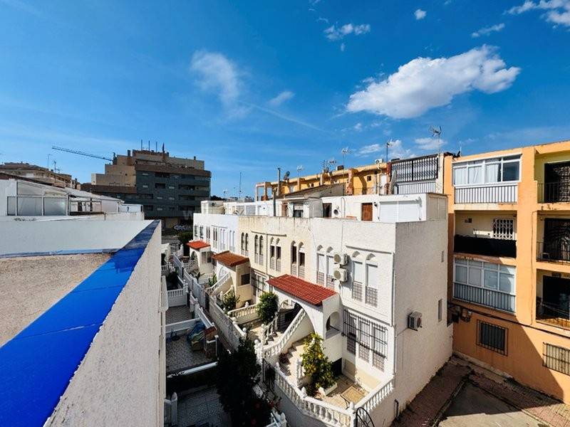 Herverkoop - Half vrijstaande woning - La Mata