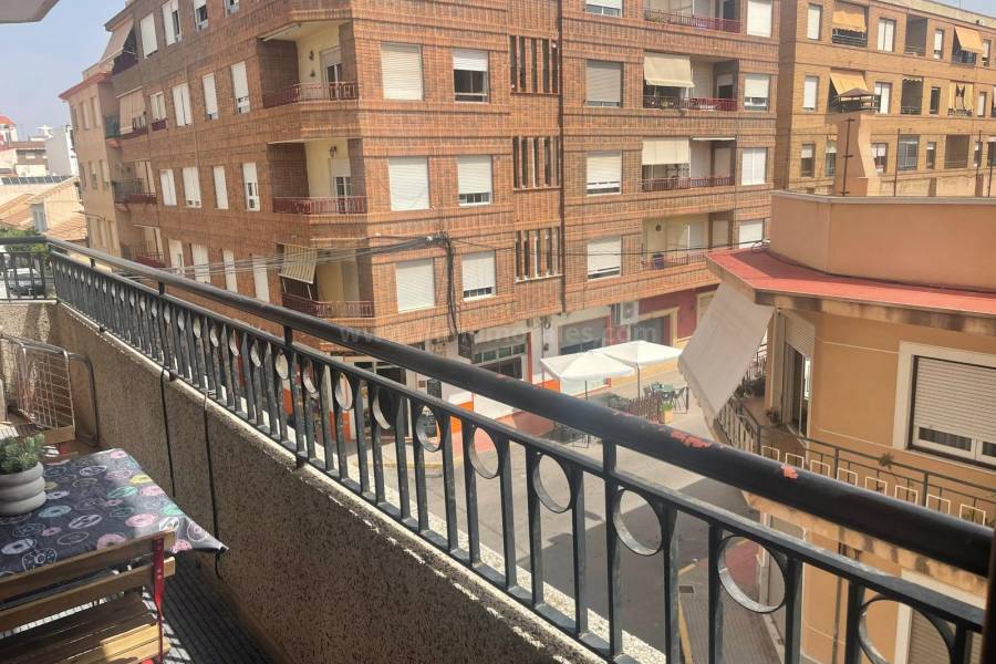 Wiederverkauf - Wohnung/Apartment - Almoradí