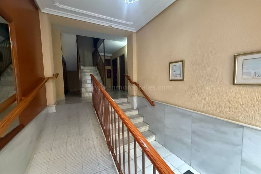 Wiederverkauf - Wohnung/Apartment - Almoradí