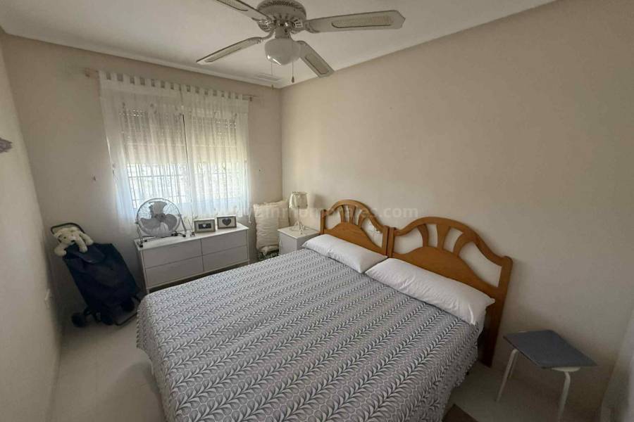 Resale - Country Villa   - Catral