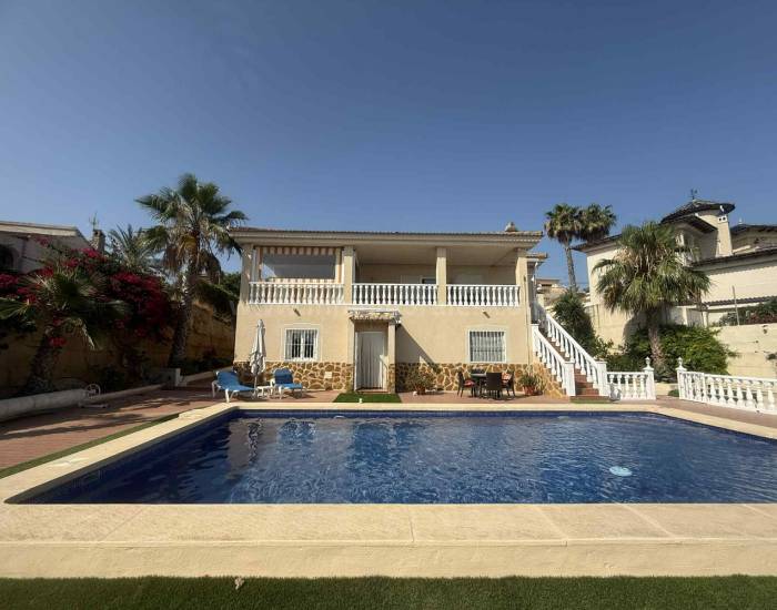 Freistehende Villa / Chalet - Wiederverkauf - Almoradí - Almoradí