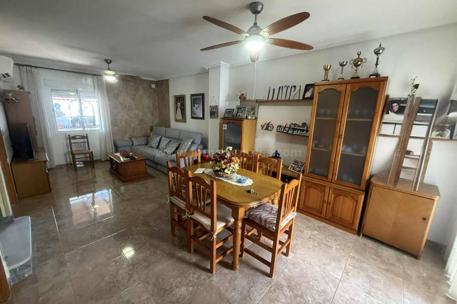 Revente - Maison mitoyenne - Almoradí