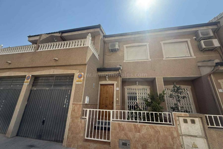 Revente - Maison mitoyenne - Almoradí