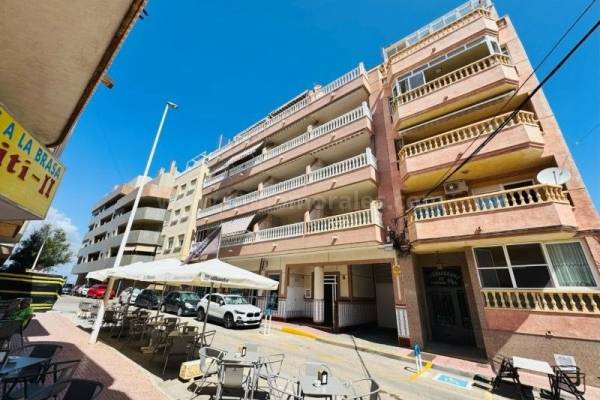 Apartamento / Piso - Venta - La Mata - La Mata